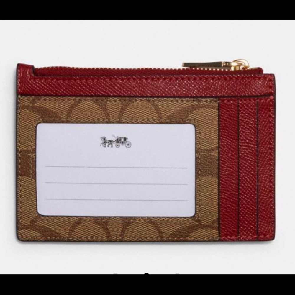 Coach Sets!! - Picture 2 of 10